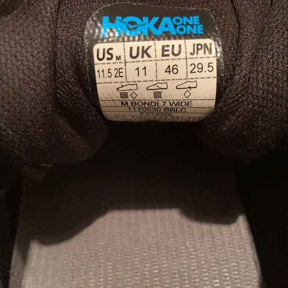 Men’s 11.5 2E (wide) Hoka Bondi 7 Black/Black - Picture 8 of 10